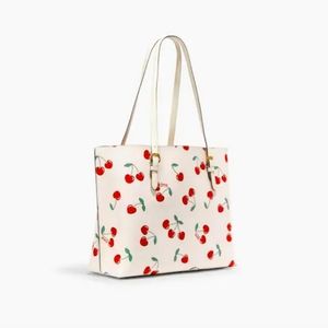 Coach Mollie Tote
